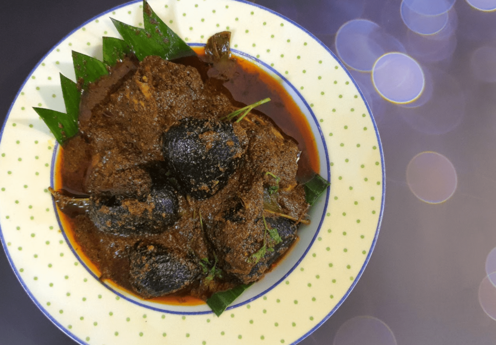 Peranakan Ayam Buah Keluak