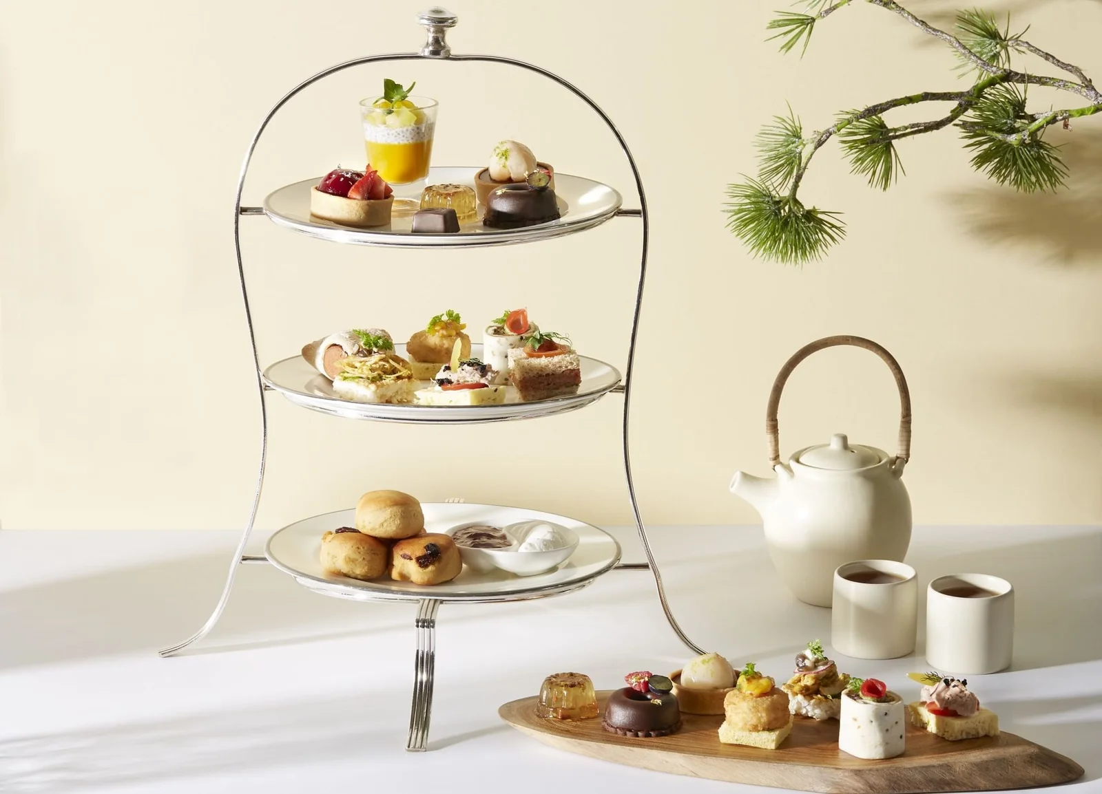 high tea spot fullerton bay singapore