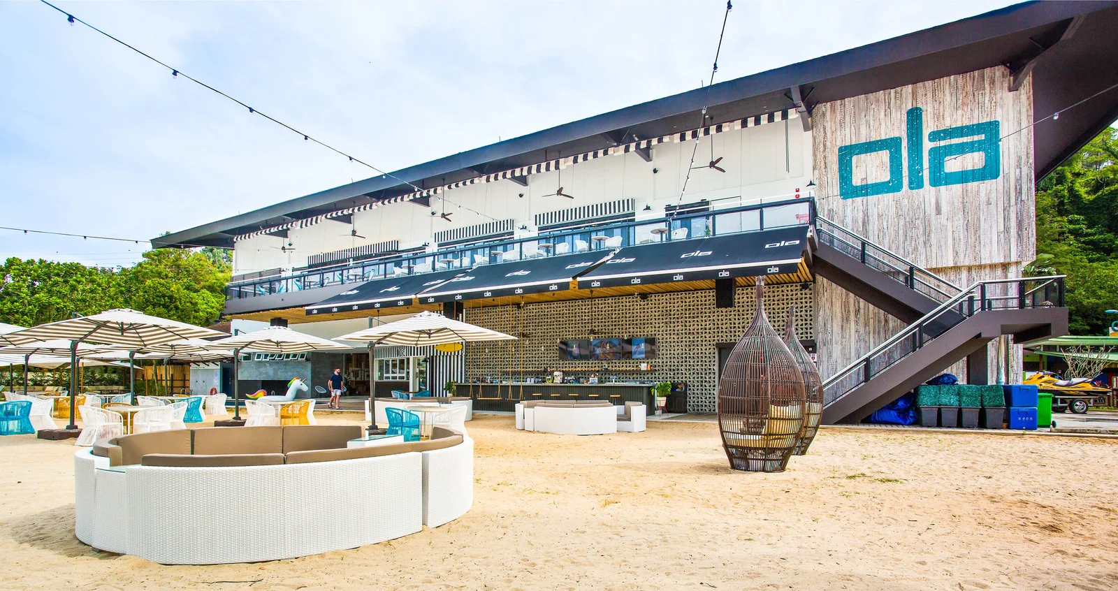 ola beach club outside picture