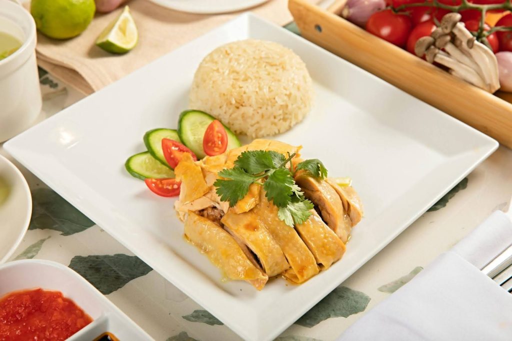 Singapore hainanese chicken rice