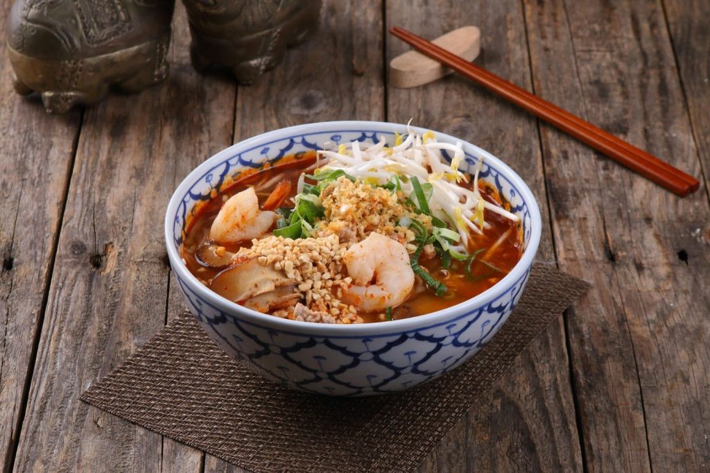 a bowl of laksa mee